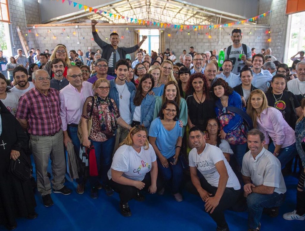 5to Encuentro de Organizaciones Comunitarias organizando por la fundación de <a href="/bancoprovincia/">Banco Provincia</a> en #LaMatanza, junto a <a href="/mariuvidal/">María Eugenia Vidal</a> y muchísimos referentes que todos los días trabajan para transformar la realidad de sus barrios. Acá estamos y vamos a seguir estando!#RecienEmpieza