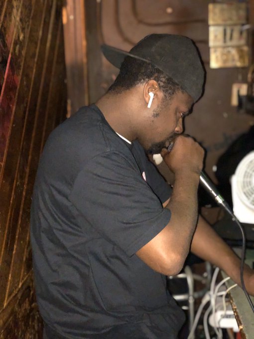 I work hard  fuhhh u talkin bout   #iamdjflip69 https://t.co/gJe4iWkHmS<a href="/tag/iamdjflip69"class="tags">#iamdjflip69</a>