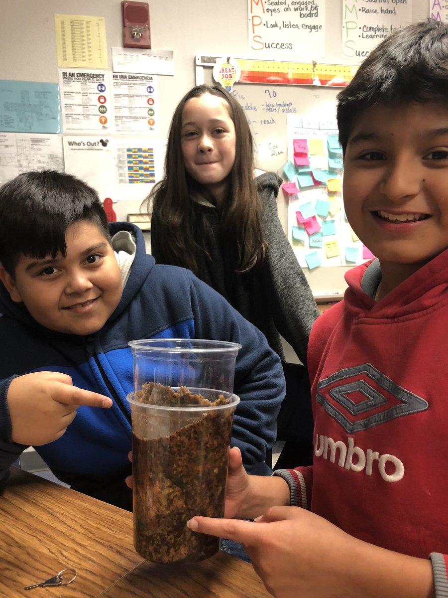 jdanielfrost's tweet photo. Discovering how sedimentary rock and fossil fuels are formed. #learninggroove #templeisdproud https://t.co/EGeoCCFkvw
