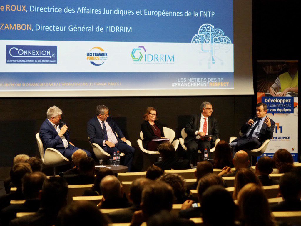 cavagneb's tweet photo. Toujours un plaisir d'être aux côtés des adhérents de la @FRTPIDF et de son Président, @JRAMOS9191. Merci aux nombreux intervenants venus échanger sur l’innovation, l’emploi et la formation ! #FRTPIDF https://t.co/jskyuYJhq0