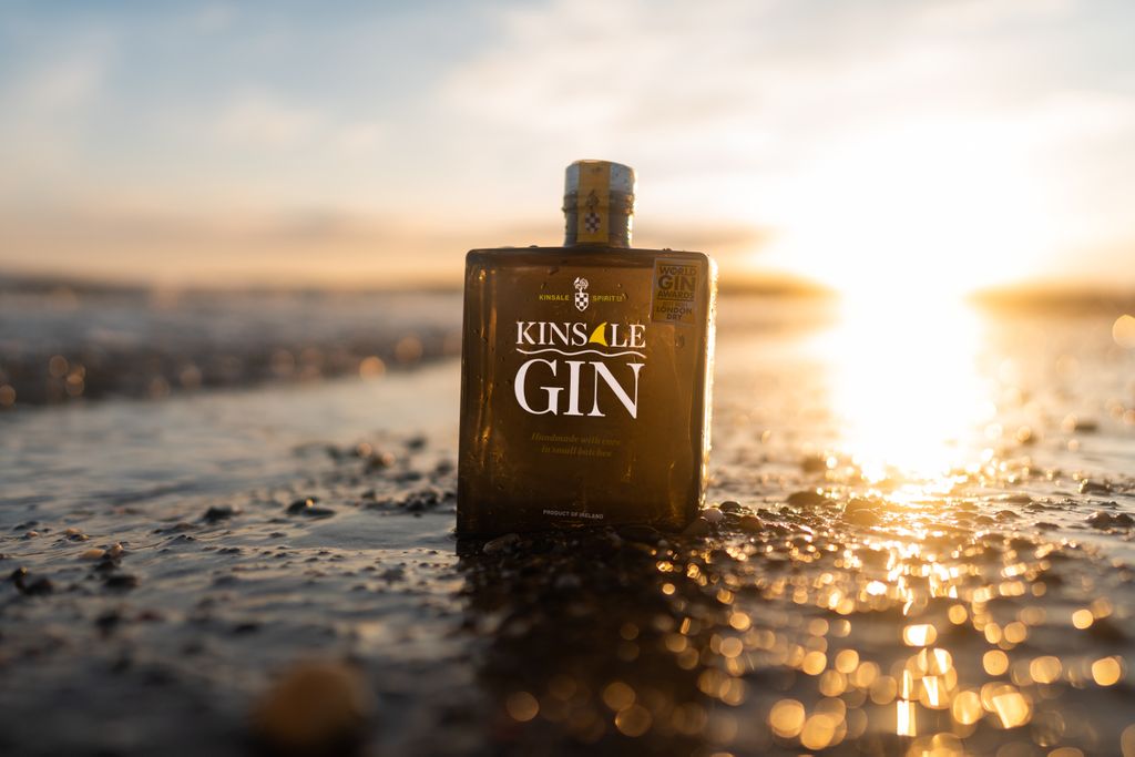 Kinsale Gin (@kinsalegin) on Twitter photo The sun is setting in a burnt orange sky; the sea, liquid silver but the gin still looks like <a href="/kinsalegin/">Kinsale Gin</a>.
#KinsaleGin #Kinsale #IrishGin #ginstagram #gin #instadrink #drinksofinstagram #sunset The sun is setting in a burnt orange sky; the sea, liquid silver but the gin still looks like <a href="/kinsalegin/">Kinsale Gin</a>.
#KinsaleGin #Kinsale #IrishGin #ginstagram #gin #instadrink #drinksofinstagram #sunset