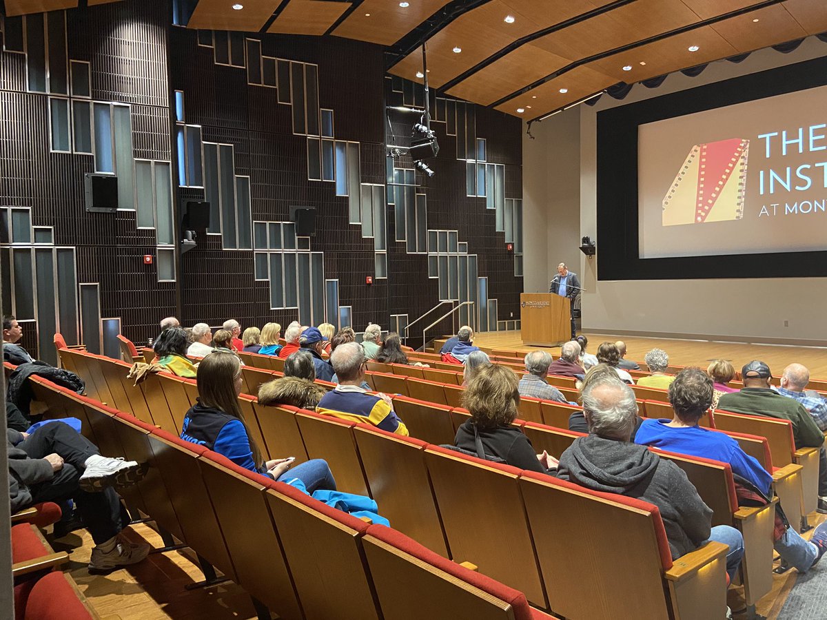 MSUFilm_Inst's tweet photo. Wanting to thank everyone for a great #SundaySeries screening, a huge turn out for #TheDevilWearsPrada. Looking forward to seeing you all next Sunday for our season finale featuring “The Post”. #MSU #FilmInstitute #MerylStreep https://t.co/swE1mcQSuX