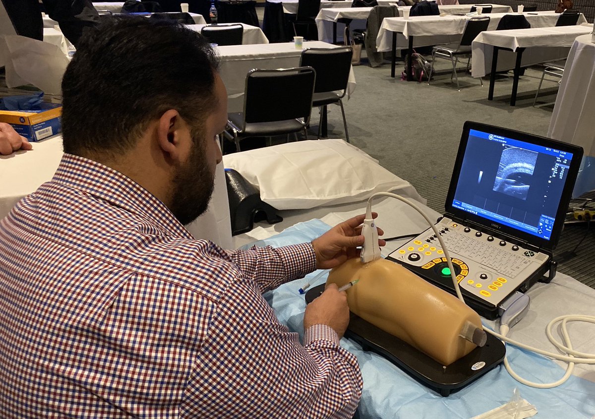 Blue Phantom graciously allows ACR students to use its knee phantom to learn needle guidance