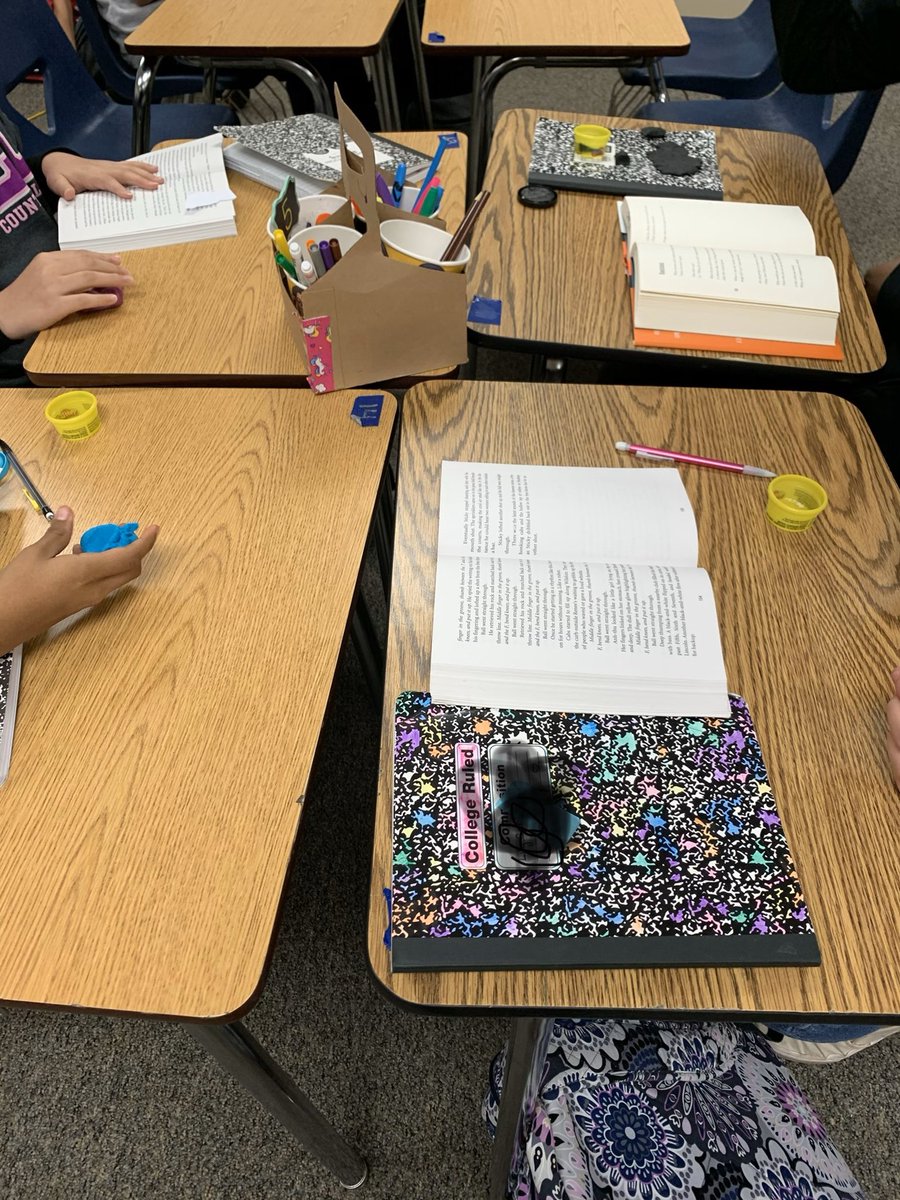 RedBird_Ed's tweet photo. My @TSMSKeller students using Play-Doh as a fidget. It’s the quietest my class has been! Multiple pages read! #DifferentiationNation https://t.co/nJiUOAoxUv
