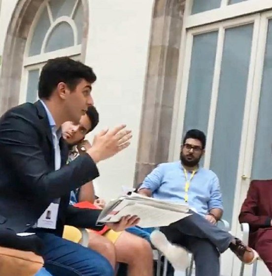 Daniel Grande Tena 🗳️🌈 tweet media