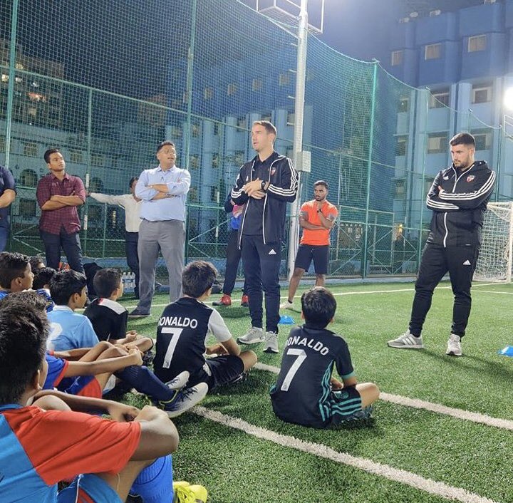 GPS coaches are in India for the next 5 weeks for a series of camps in Mumbai, Bangalore, Surat, Chennai and New Delhi.

Best players will be invited to our residential academies in Europe! Link in bio for more information.

#globalpremiersoccer