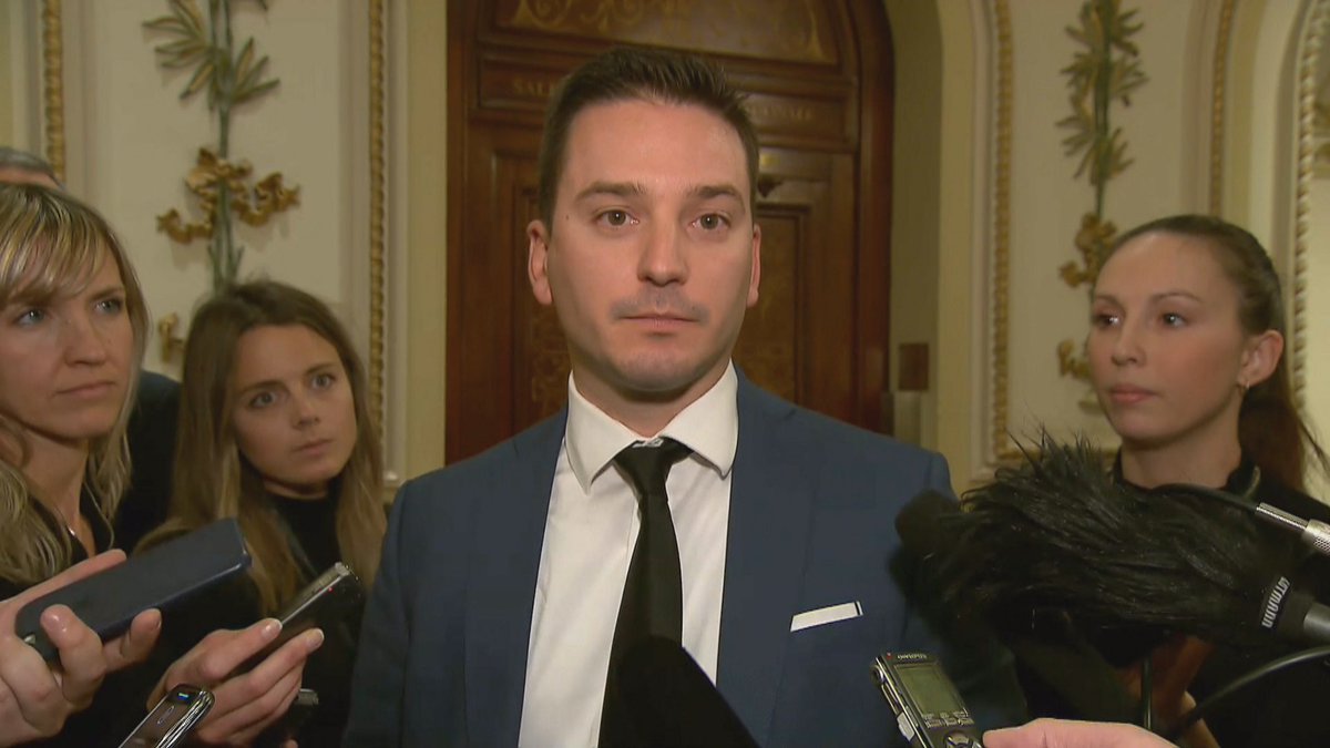SebBovetSRC's tweet photo. NOUVEAU

«Je prends l'entière responsabilité pour les erreurs qui ont été commises. J'ai voulu aller rapidement (...) et donc j'aurais dû prendre davantage mon temps pour consulter davantage les gens» - @SJB_CAQ (Simon Jolin-Barrette)

#polqc https://t.co/7PtJuwwRQk