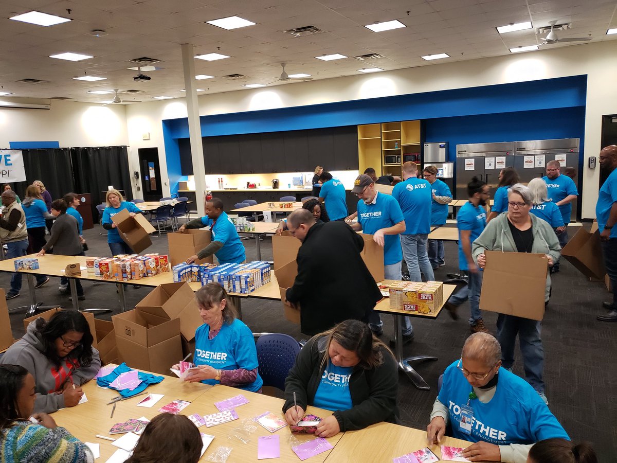 OS MSS Hustle House (@hustlehousemss) on Twitter photo MISSISSIPPI BELIEVES!! When the intitiave of giving spreads it benefits everyone. #attbelieves <a href="/anthonyetuggle/">Anthony E. Tuggle</a> MISSISSIPPI BELIEVES!! When the intitiave of giving spreads it benefits everyone. #attbelieves <a href="/anthonyetuggle/">Anthony E. Tuggle</a>