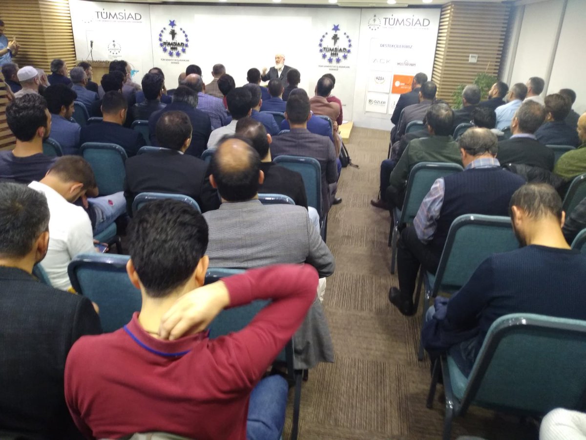 tumsiadistanbul's tweet photo. GENÇTÜMSİAD'ın tertiplediği ve Sayın Şemsettin Bektaşoğlu Bey'in konuk olduğu "Ticaret İlmihali" konulu seminerimizi gerçekleştirdik. https://t.co/NF4bPudBn8