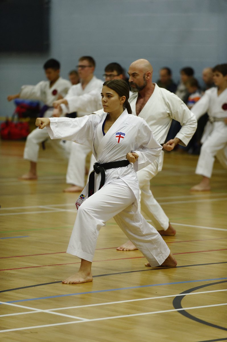PippyB's tweet image. Great course with Shohei Toyama Sensei, 2 x WKF Premier League Kumite Silver Medallist and JKS World Team Kata and Team Kumite Champion. Loved it @redtigerkarate1 #JKS #goals #shotokan
