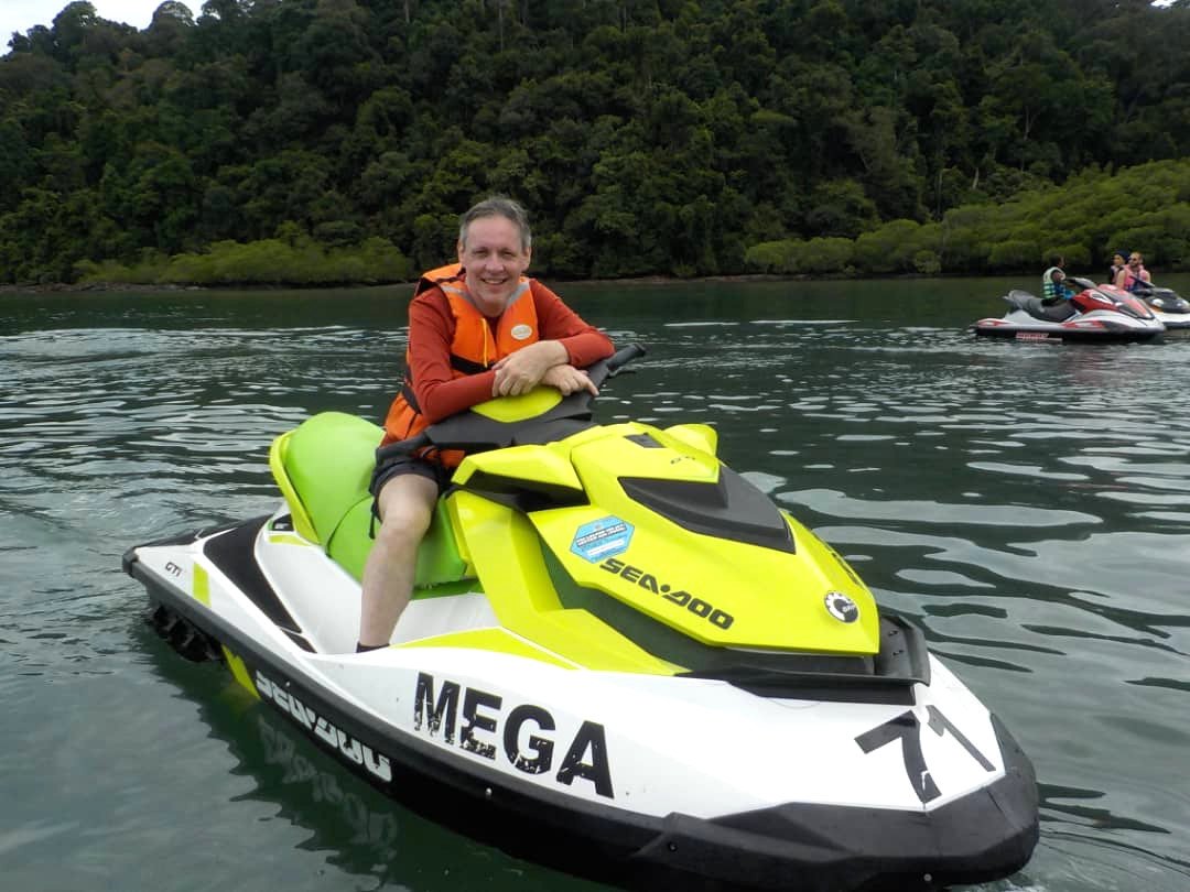 TheTravelCamel's tweet photo. A3: Last week I had a truly amazing water adventure with Mega Water Sports in Langkawi, Malaysia. After the conference I was speaking at was concluded, I had an absolutely outstanding jet ski tour. It has my highest recommendation! #TRLT #LSMW2019 https://t.co/4H0Ji15e3q