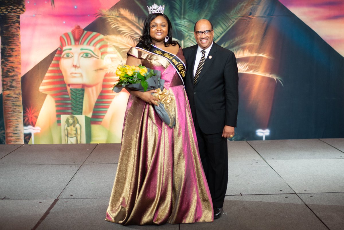 apa1906NETwork's tweet photo. Our National Miss Black and Gold, Taylor Walker, will be a contestant for Ebony HBCU Campus Queens and she is asking for our support. Click the link to view her profile. https://t.co/2lEx2Hv3r4 https://t.co/Qm8sFBVVKb