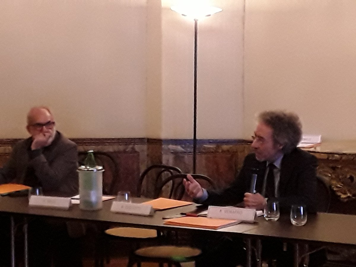 Edison4Gov's tweet photo. #12Novembre #talksisma
@RobertoVenafro #Edison conclude il dibattito: visione del #territorio come
▶️un sistema complesso che offre servizi
▶️Comunità
▶️equilibrio tra sicurezza e pianificazione
👉resilienza del territorio
👉sostenibilità dei modelli urbani https://t.co/MaAwH1rcfX