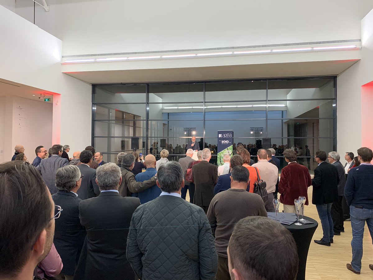 PascalMargand's tweet image. 100 ans de la confédération #Agea dans le musée de #Grenoble. 100 #agentsGénéraux autour du Président @EvrardPatrick 
#SyndicatTriangl est présent avec  plusieurs Agents #Generali