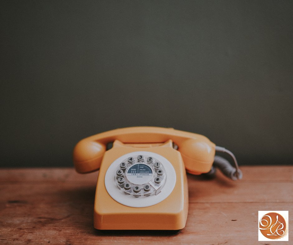 VisualResolve's tweet image. How's your visual branding looking these days? If you are interested in some visual design or website help book a FREE 15 minute Discovery Call with me! #visualresolvegraphics #graphicdesign #smallbusiness
loom.ly/TQQSlVQ