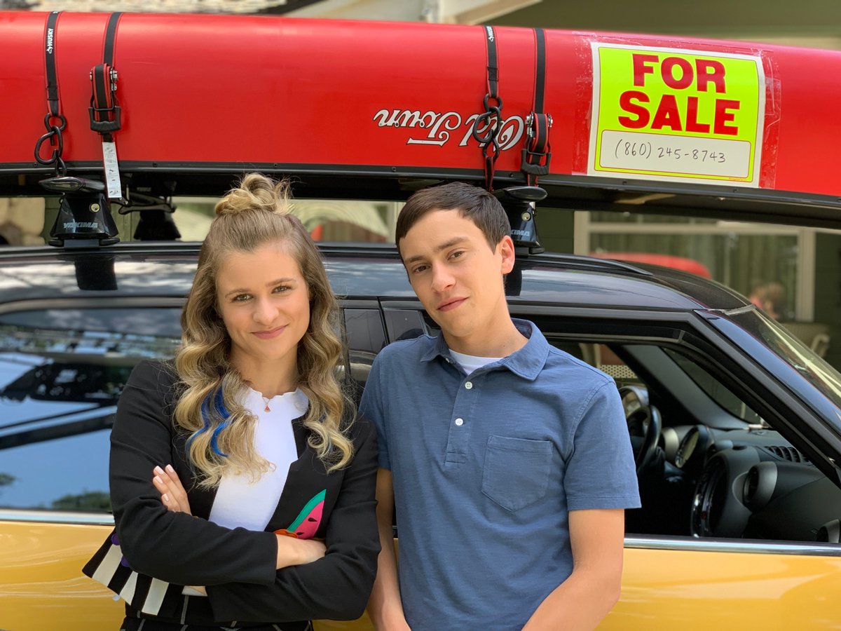 Atypical's tweet photo. These two 😭❤️ https://t.co/ZUassJb4Z5