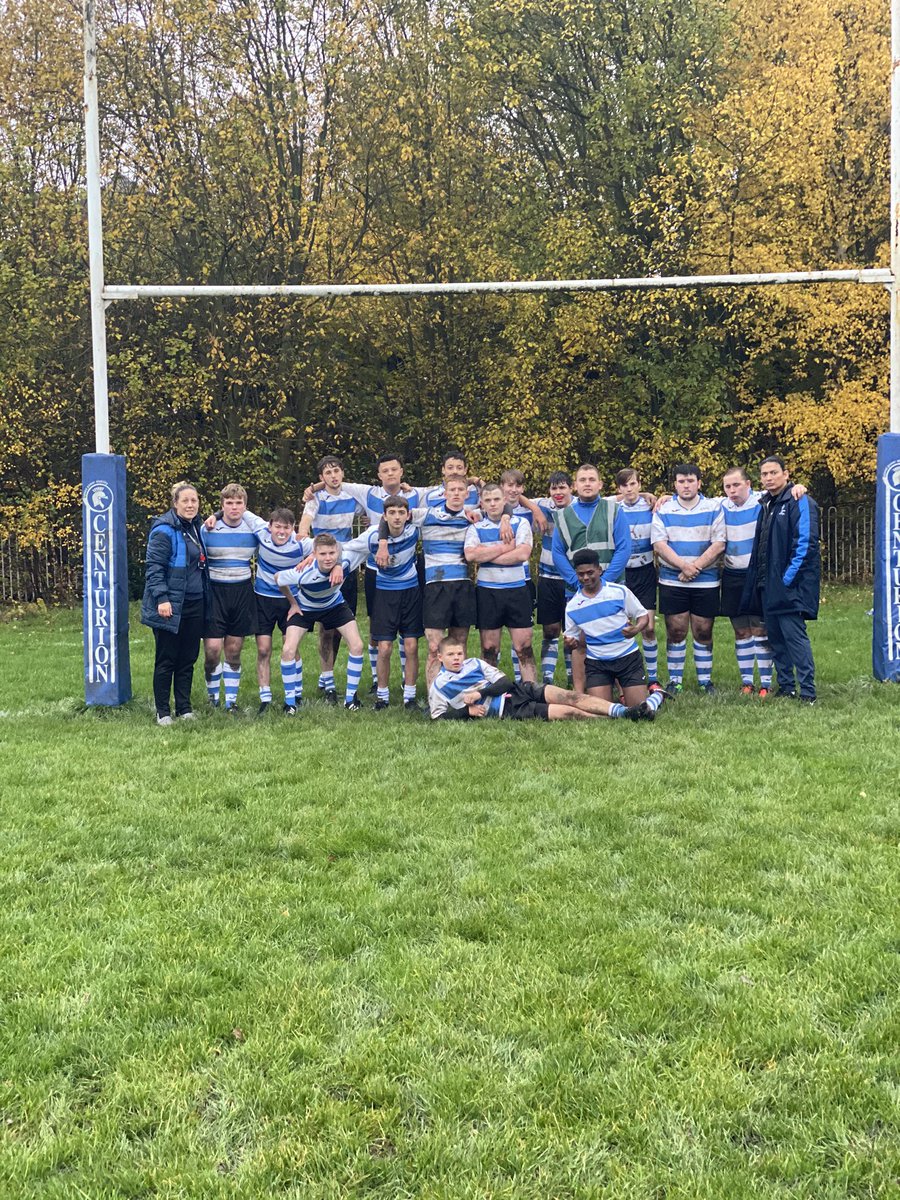 KirkleesRugbyL's tweet photo. Kirkless College lads game last Wednesday! Cracking game through out from all the lads, Unfortunately no game this Wednesday lads but training still on as normal 👍🏼 let’s see you all there! #KCRL #Ladsrugby #rugbyleague @jasso28uk @KyleRender18 🏉🏉 https://t.co/aXXAgU5wO2