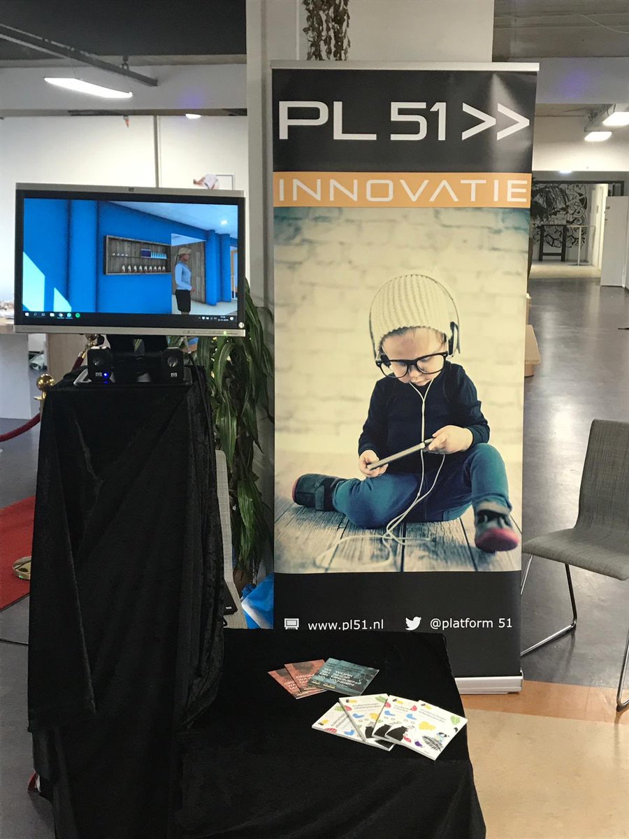 Platform51's tweet photo. Innovaties werden geserveerd   tijdens de #demodag van  @Garage2020.  @Platform51 serveerde er ook een paar #samenkomjeverder #innovatie #zorgvoordejeugd #snellervooruit #jgz #preventie @samentoekomst @NCJ_tweets https://t.co/svOtXhGAzA