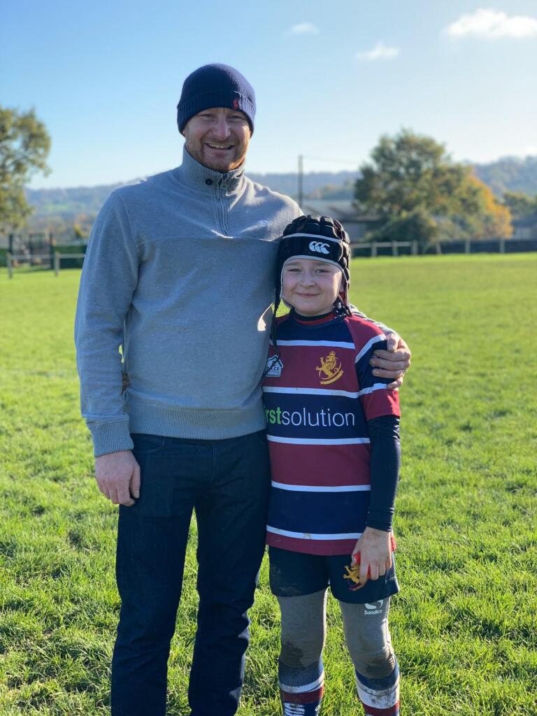 amathussteve's tweet photo. Proud as punch big brother and try scoring little bro https://t.co/ncj2mijv4J