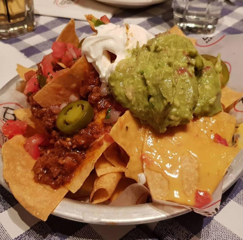 When we say Na, you say Cho's...
#nachos #billsbarandburger #foodie #eats #nycfoodie #chicagofoodie #lakecharlesrestaurants #atlanticcityeats #pittsburghfoodie