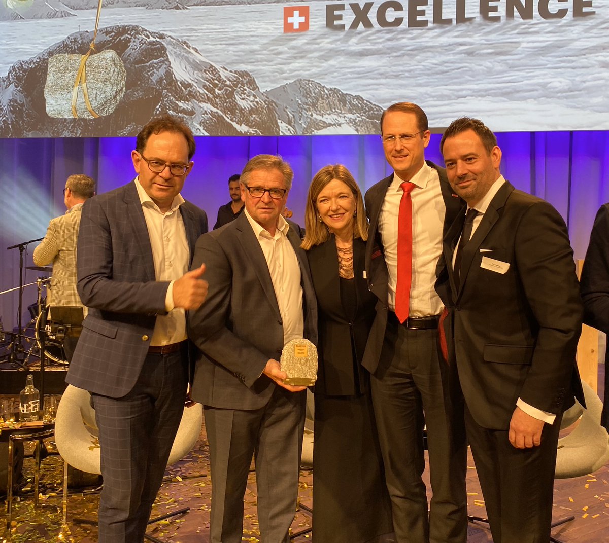 Die Excellence Class wird mit dem renommierten Milestone Award (3. Platz) ausgezeichnet. Ein herzliches Dankeschön an an alle die zum Erfolg beigetragen haben.