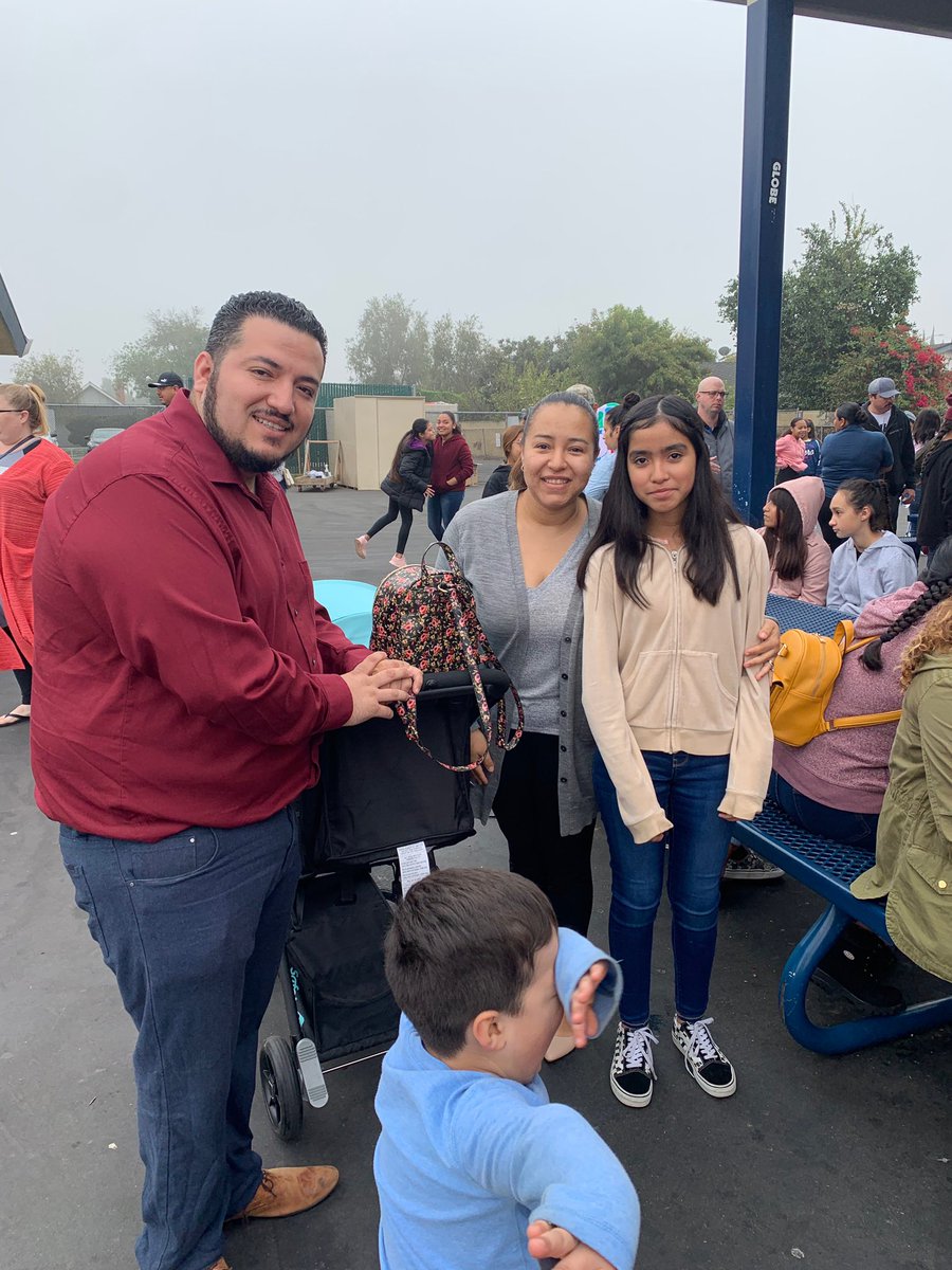 Guinn_AESD's tweet photo. Our 6th grade #scholars are ready for #OutdoorScienceCamp. Parents on the other hand, are not so ready to let them go! They will be fine! 😉 #SoaringEagles #WeAreGuinners #AmazingAESD #eSTEAMD @AnaheimElem @DrCarlosFPerez1 @Jessica41545169 https://t.co/0hhCmLOKwt