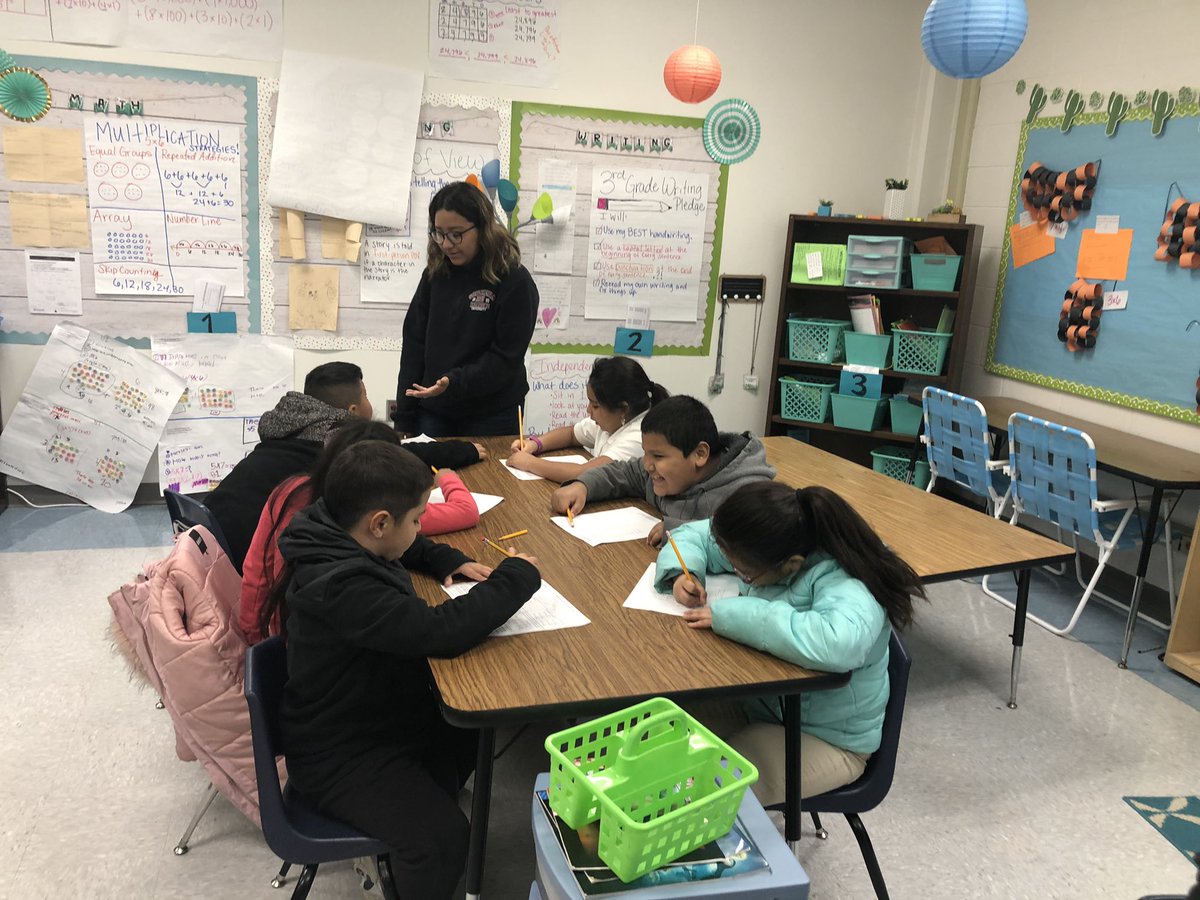 counselor_w's tweet photo. This morning @Winston_ES welcomed @JFK_AdvancedAc the JFK Pathways Alliance Mentoring Program. Another great collaboration with @JFKennedyHighS. #MentoringMatters #detailsmatter #TeamWinston @csanchez8254 @AnaCantuEISD https://t.co/BhegeT8G0q
