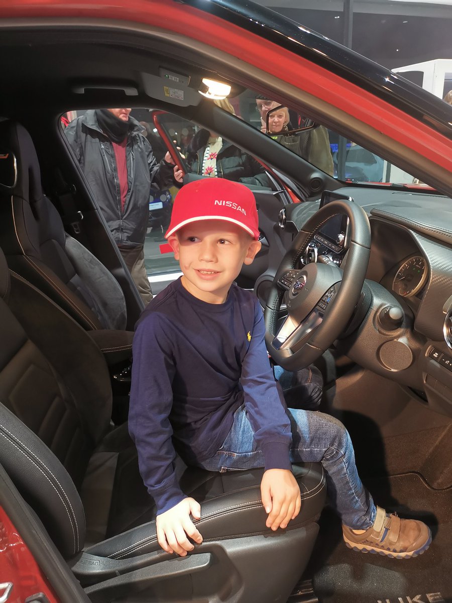 Charlie Maddock tweet media