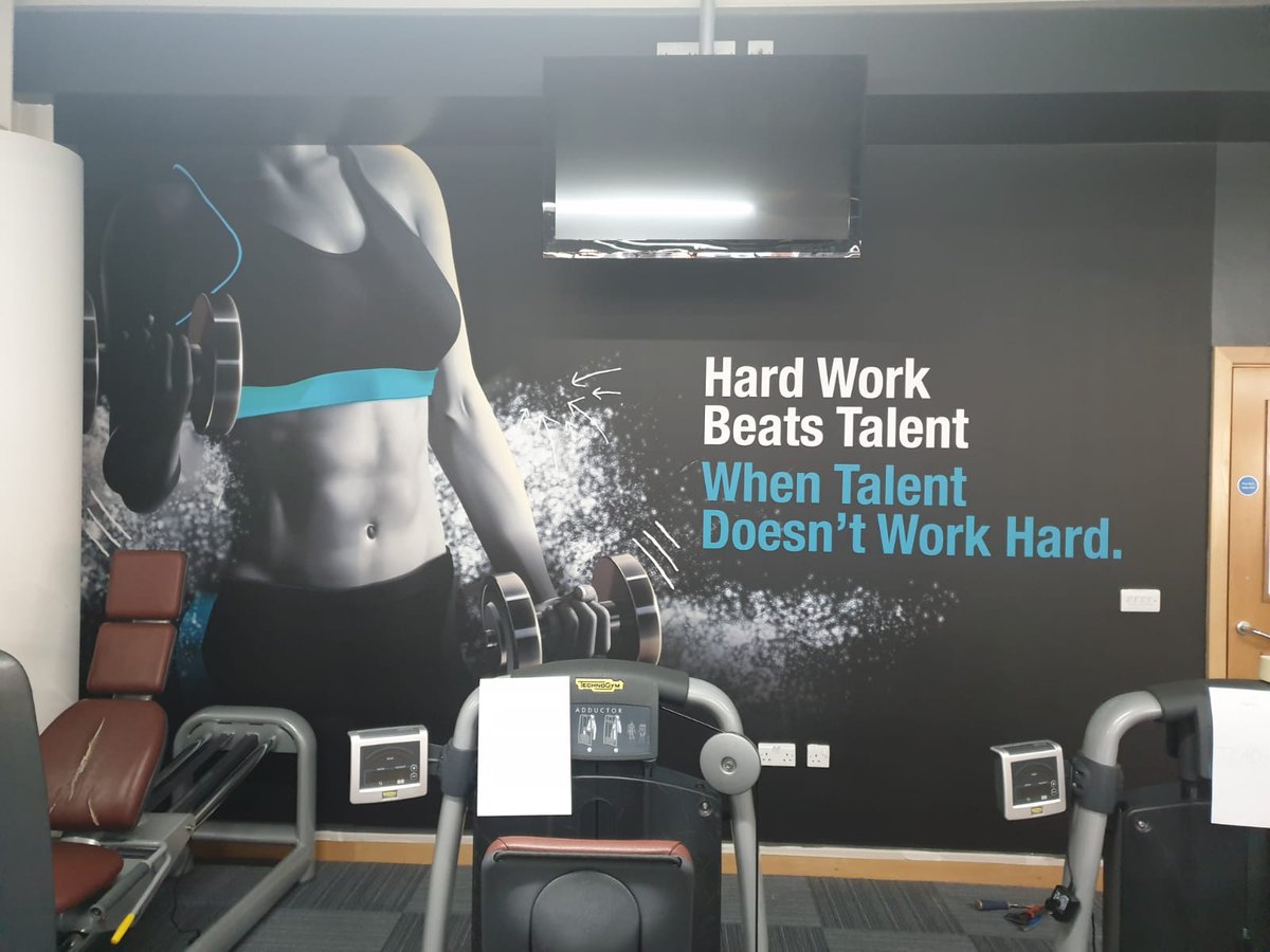 GRSSigns_SteveT's tweet photo. Today’s install #wallart #printed #graphics @ArlonGraphics #DPF8000 @DeansSport #sport&leisure #grssigns https://t.co/HFsU3gHH9g