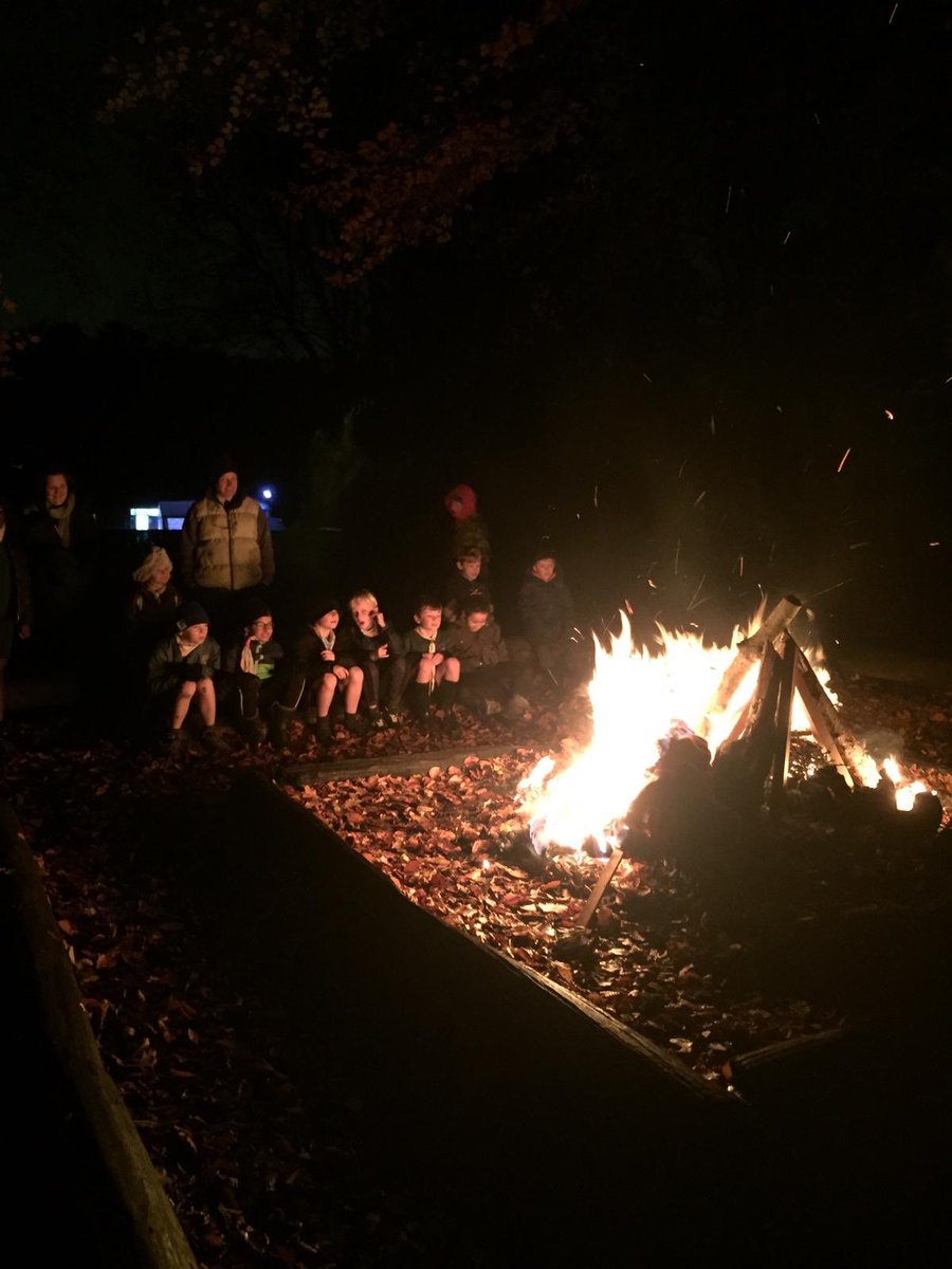 Oak Pack finally burn their guys and cooking sausages