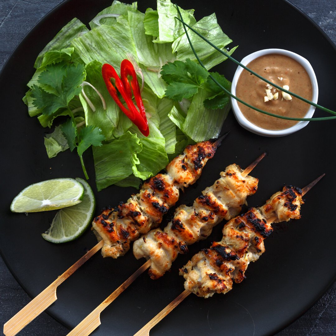 sync_exton's tweet image. ✨BEHOLD✨... our MALAY CHICKEN SATAY 😋

The tastiest Grilled Chicken Skewers served with Spicy 🌶 Peanut Sauce.