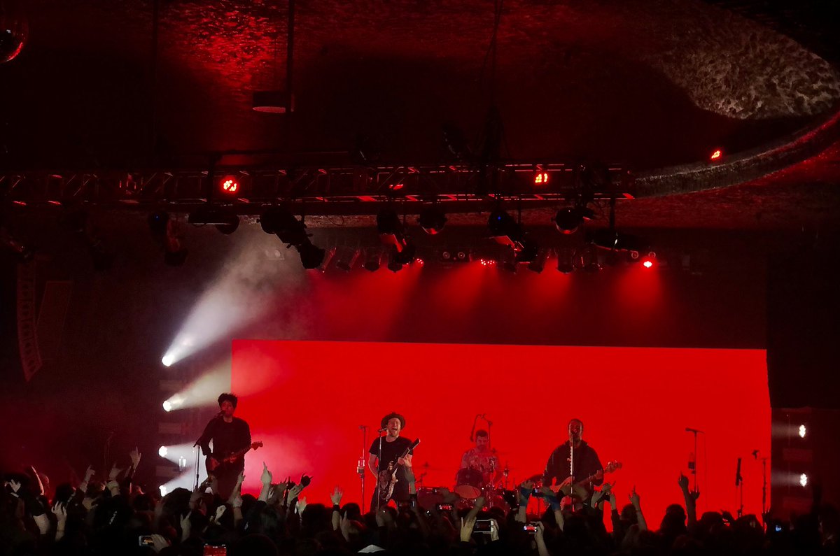 undomaggie's tweet photo. I got to see one of my favorite bands of 15 years play the most beautiful venue in Seattle last night. Not sure how I lucked out this hard but I am so grateful. Love you forever Fall Out Boy. #iHeartFallOutBoy https://t.co/kAisVPiiJi