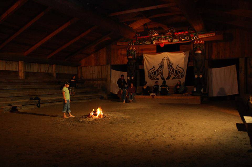 AnimikiDistro's tweet image. Join #AboriginalFilmmaker Lindsey Mae Willie as she embarks on a journey of self-discovery and cultural awakening in @potlatchkeepers. 

Contact us to learn more about our diverse #documentary programs. 

#AnimikiSeeDistribution #WorldsOriginalStorytellers #WeAreDiversity