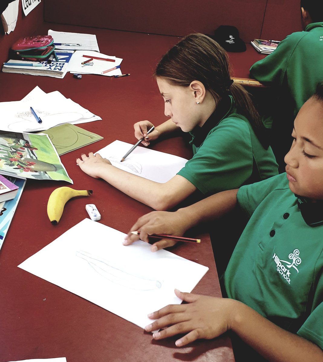 Using the moment! Somehow still-life art and free bananas to school happened the same day. What better still model than a free banana. Right then vocabulary like shadows, shading, angles made more sense for these learners. <a href="/Hillpark_School/">Hillpark School</a> <a href="/NewPedagogies/">NPDL</a> #artfromtheheart