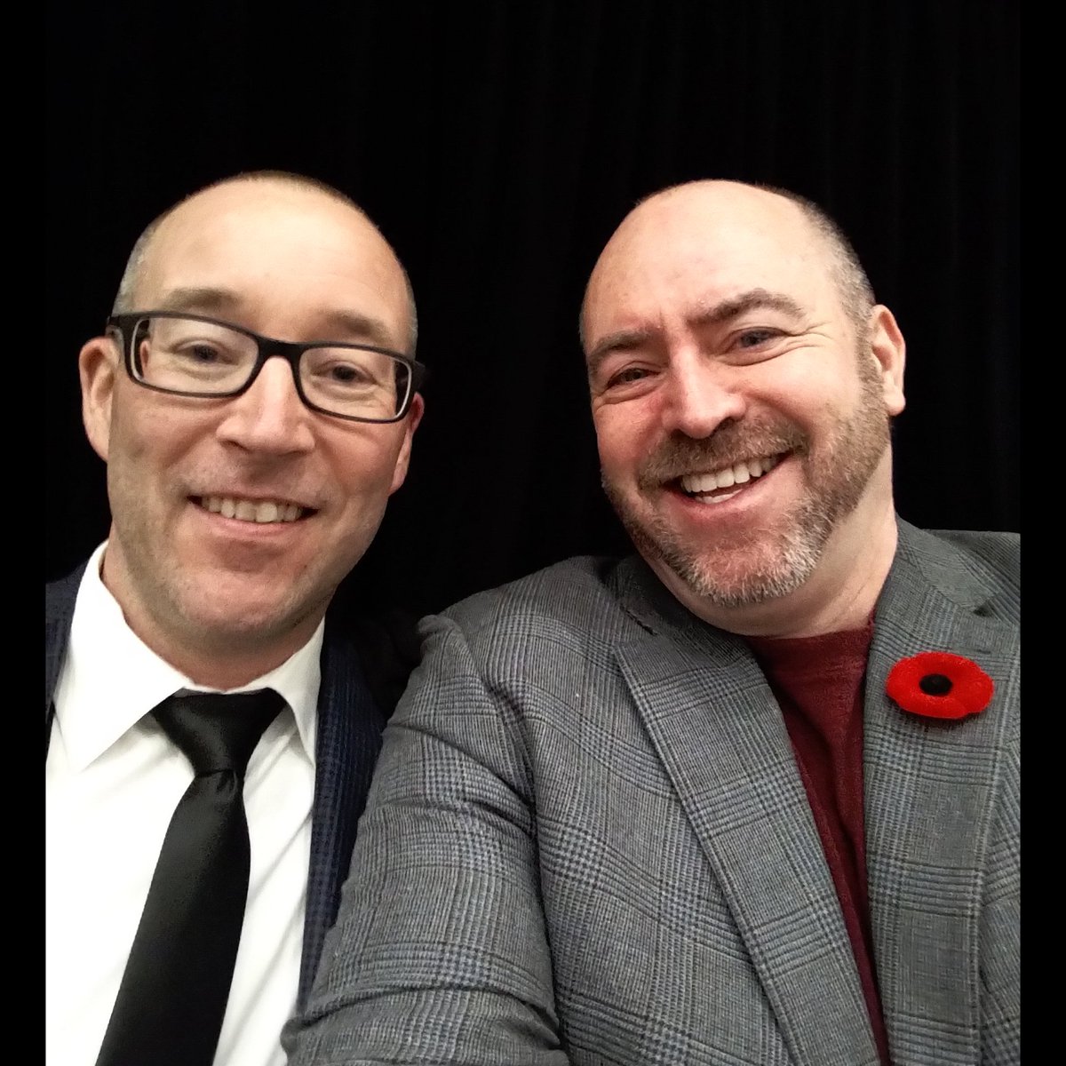 DrAndrewSamis's tweet photo. Ran into intensivist-neurologist Dr Gord Boyd @jgordonboyd of Queen's University at the Critical Care Canada Forum @CCCForum where Dr. Boyd is involved in great presentations on organ donation and also delirium. #CCCF2019 #CCCForum @queensu https://t.co/gWy7hMzs4i