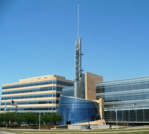 Cerner Corporation cuts more jobs in Kansas City littleapplepost.com/2019/11/12/cer…