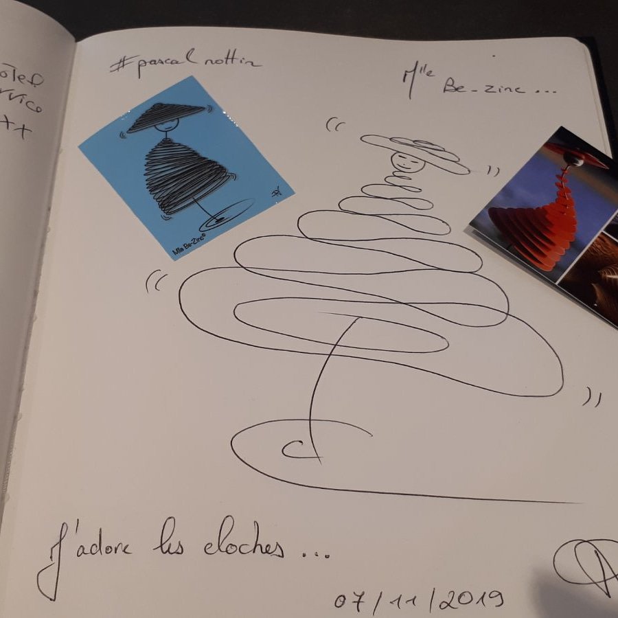 StdDesignHotel's tweet photo. Petite dédicace de #pascalnottin dans le Livre d'or du @StdDesignHotel! Merci !!!  #artistezingueur #artistescontemporains #repeatguest #hotellife #hotelstay #standarddesignhotel #boutdezinc https://t.co/62JIsisp2s
