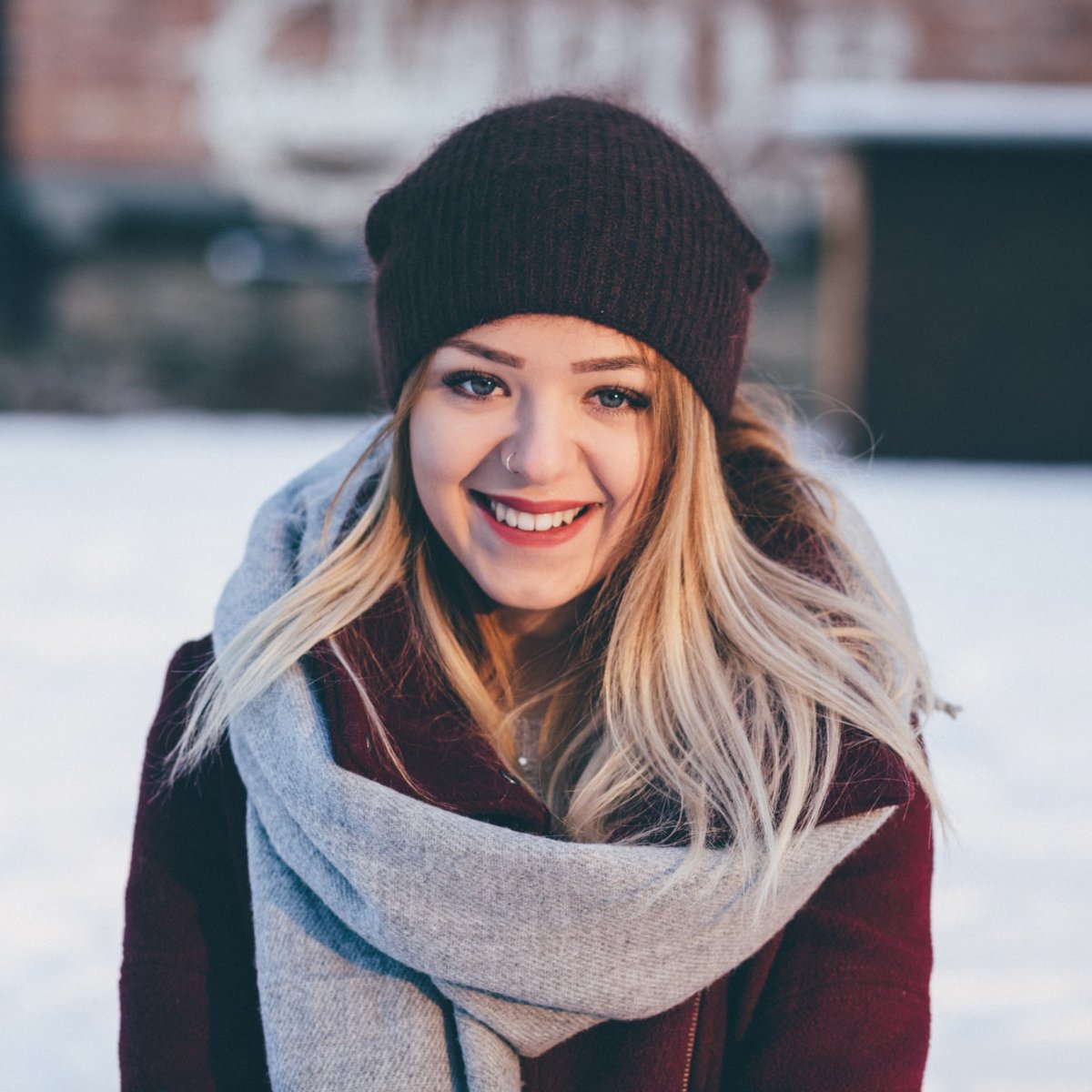 BackMtnDental's tweet photo. Family coming to town? We'll help you show off a new and improved smile for all those photos you're going to take. https://t.co/EjtnEm41ID