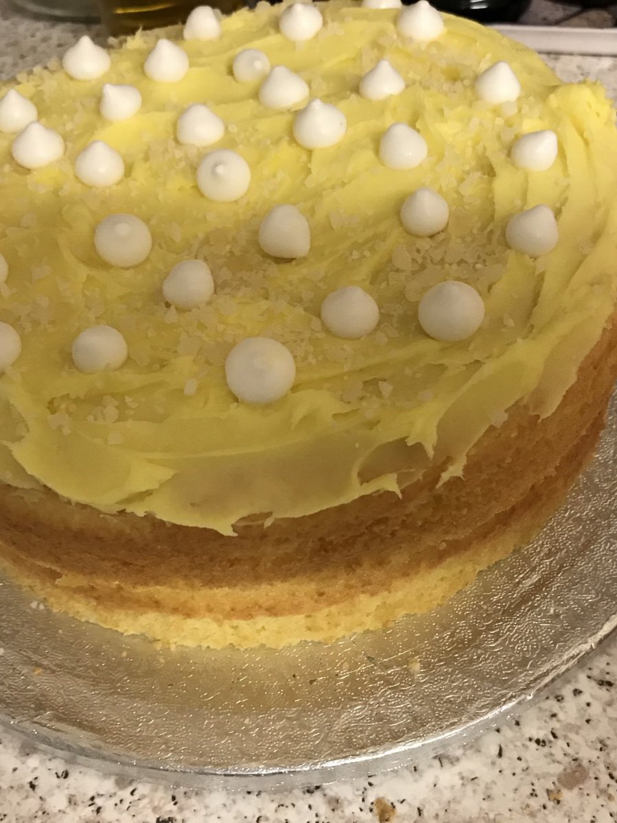 Way out of my comfort zone this evening but I think I've made a lemon meringue cake 🤣🍰 for our #HomeCommand coffee morning tomorrow......🤞🤞🤞@Steve_Parker88 <a href="/UrchTyrone/">Tyrone Urch</a> 

Now off for a swim and back into my comfort zone <a href="/bwsc_masters/">BWSCMasters</a> @britarmyswim 🏊🏼‍♀️🏊‍♂️