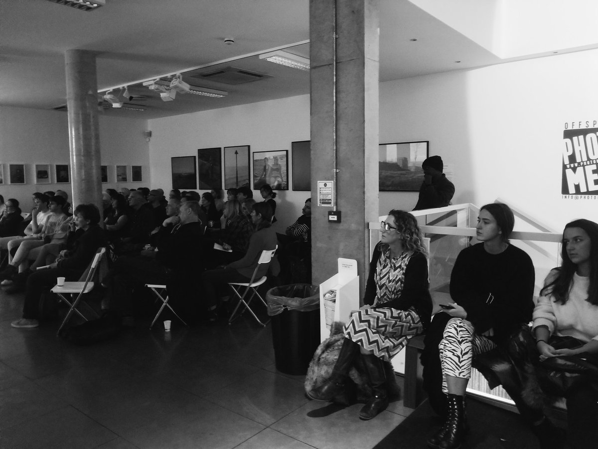 PhotoForum tweet media