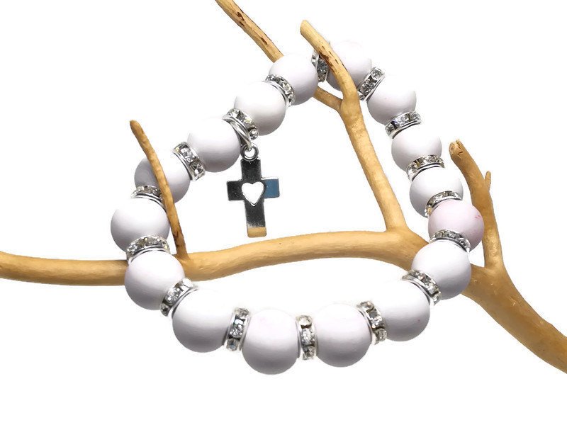 AndavyG's tweet photo. Cross Stretch Bracelet, white lavender / small cross charms / Zircon rings by #AndavyGifts #medjugorjerosary #ourladyofsorrows #catholicstore #rosaryfavors #prayerbeads #catholicmomgift #rosarybracelet #crucifixpendant https://t.co/HXBLo9gT5M
