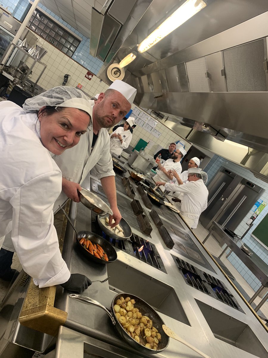 IntegraNOS's tweet image. #warmekeuken #cvogent #leukeles 😊