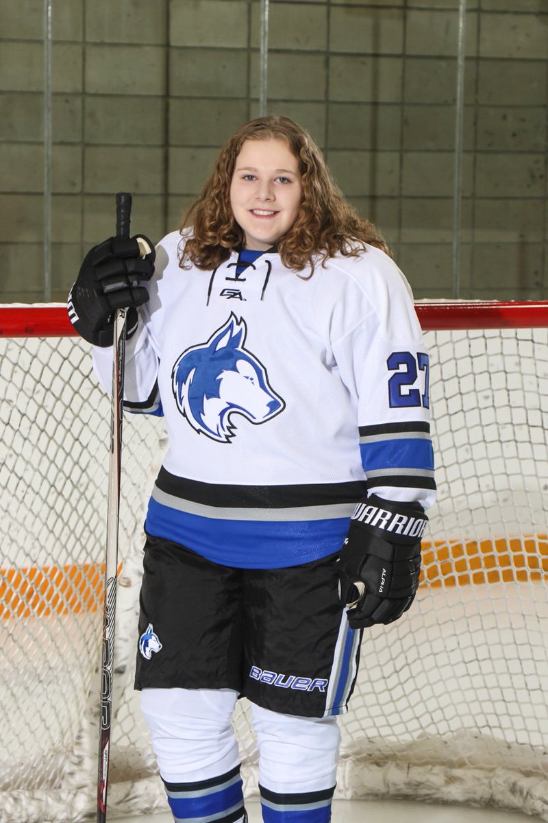 OHSGirlsHockey's tweet photo. 🎉Congratulations to our Junior Varsity team on a big 2-1 win over Northfield last night!🎉 Shout Out 📢 to our goal scorers 🚨Madison McGinn and 🚨Zoie Roush! Great way to start the season! @ohsmagnet @ohsoffice #HuskyProud #BetterEverySingleTime https://t.co/DD2VTkcceg