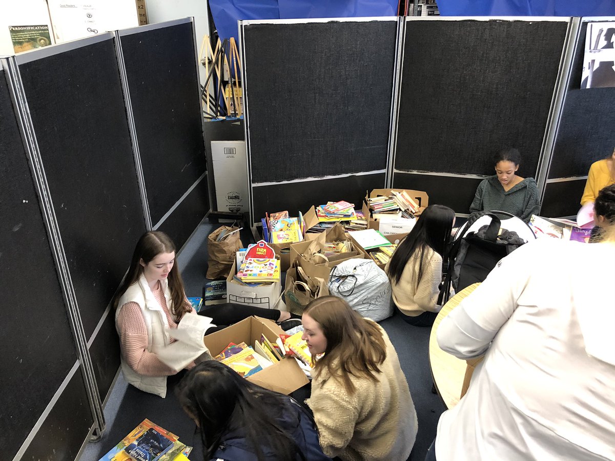 HistoryGuy101's tweet photo. We sorted close to 2000 books (from Spirit Week) this afternoon.  @LHSRI Life Society students along with NHS members teamed up to go through and categorize each book.  Another way @LHSRI students exemplify our core values! @MrsLane215 @rmezzanotte @Cobb45M @ShivaliF https://t.co/eOGMY50r7D