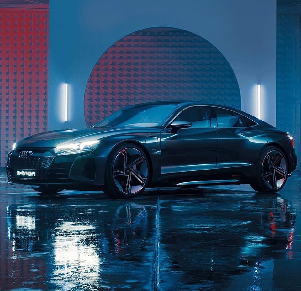 Super_CarsWorld's tweet photo. Audi E-Tron GT
#Collection_supercars__world https://t.co/YoPxP4fXVo