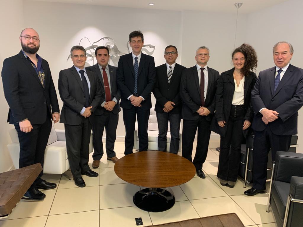 somosfonif's tweet photo. Hoje as lideranças filantrópicas fizeram encontro de avaliação e definição de próximos passos. Nas fotos estão: Custódio Pereira, Silvio Iung e Carlos Silva, Irmão Paulo Fossatti e James Pinheiro, João Otávio Bastos Junqueira e Camila Koproski. https://t.co/w5dr7I7DkN