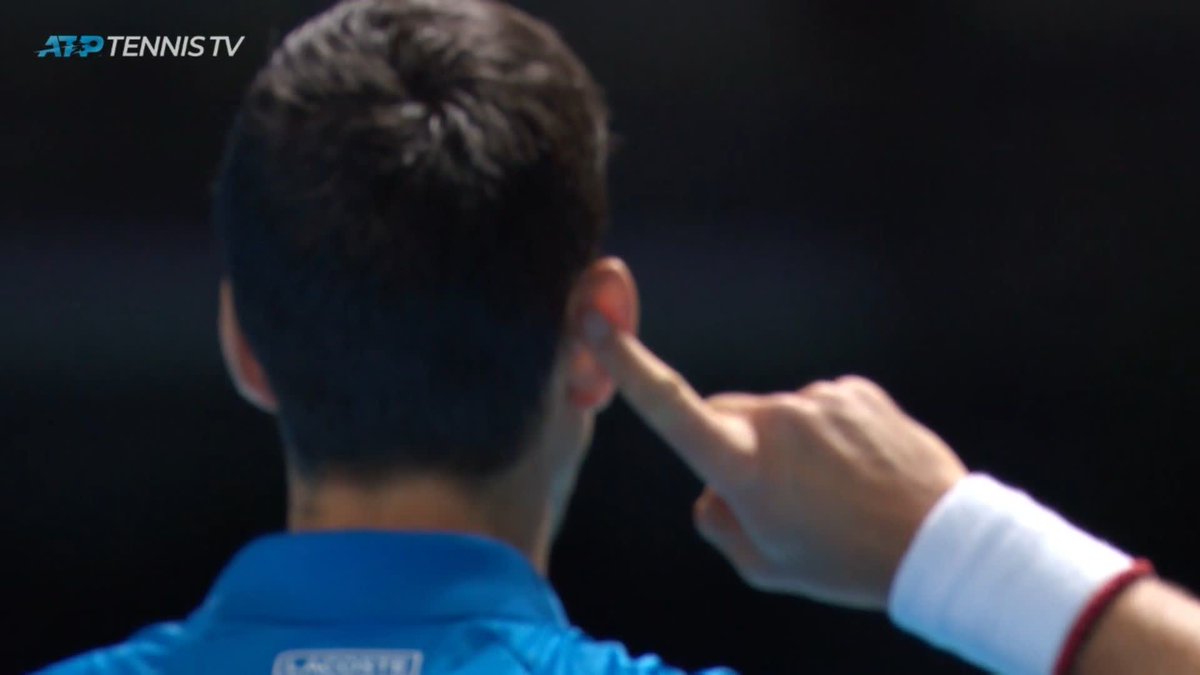 Djokovic doing to Thiem what Federer did to him down set point in the 2012 final.
Did not panic when the ball went past him; found a near-perfect angle to pass with his forehand (although Federer’s was cross court).
#NittoATPFinals