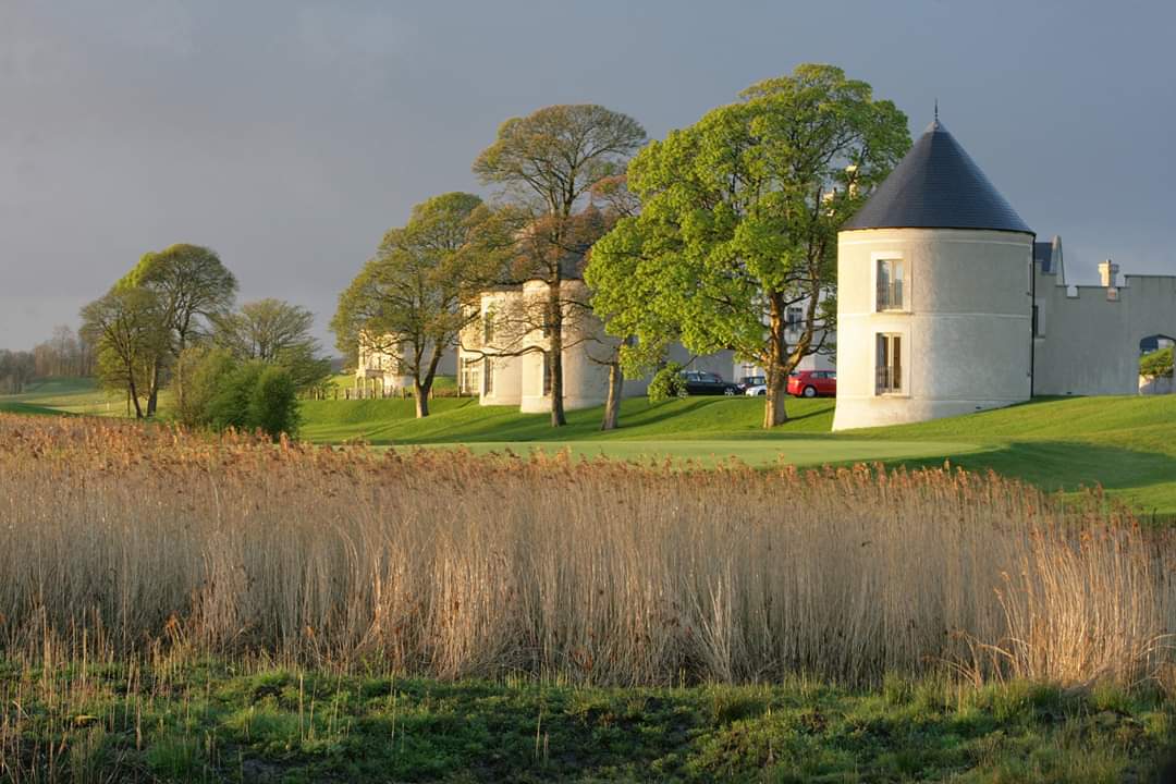 LoughErneGolf's tweet photo. Golf Society packages for 2020 have been EXTENDED 👏

With Day packages and Stay &amp; Play packages for 1 &amp; 2 nights, you are sure to find the society outing for you

Book a group of 12+ and receive one of the below complimentary...

Register your interest: https://t.co/ecpBIVLBCn https://t.co/fx8eM5O0zA