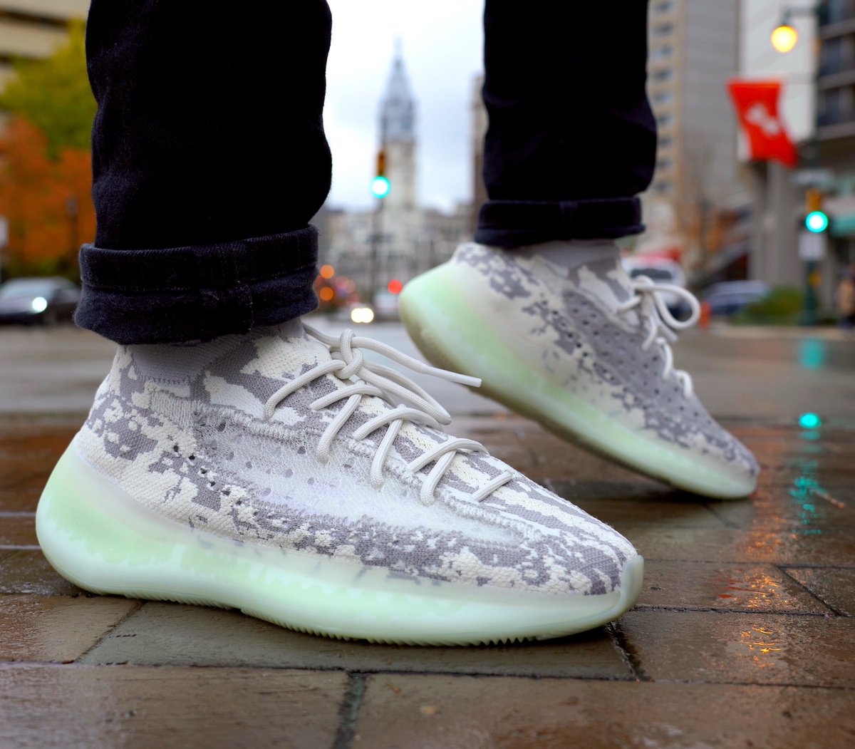 Sizing For Yeezy 380 KNMG district Twente