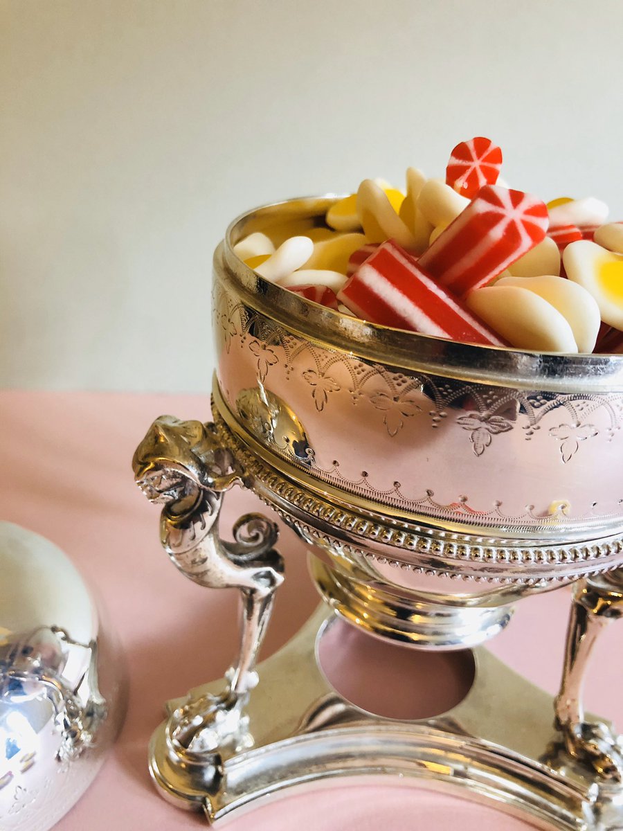 InfoAffair's tweet photo. Look how amazing these sweets look in our #antique #silvereggcoddler. Won these sweets along with @RReviews_blog in a recent giveaway organised by @sweetsinthepost Also pleased 2 discover whilst on their website that they r also #SBS winners
Nice 2 eat the props #sbswinnershour https://t.co/Y0SM1CNDdL